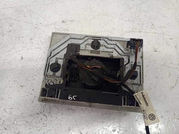 LAMP DANS LE PLAFONIER VW POLO 6R 2009-2015 - Vue 2